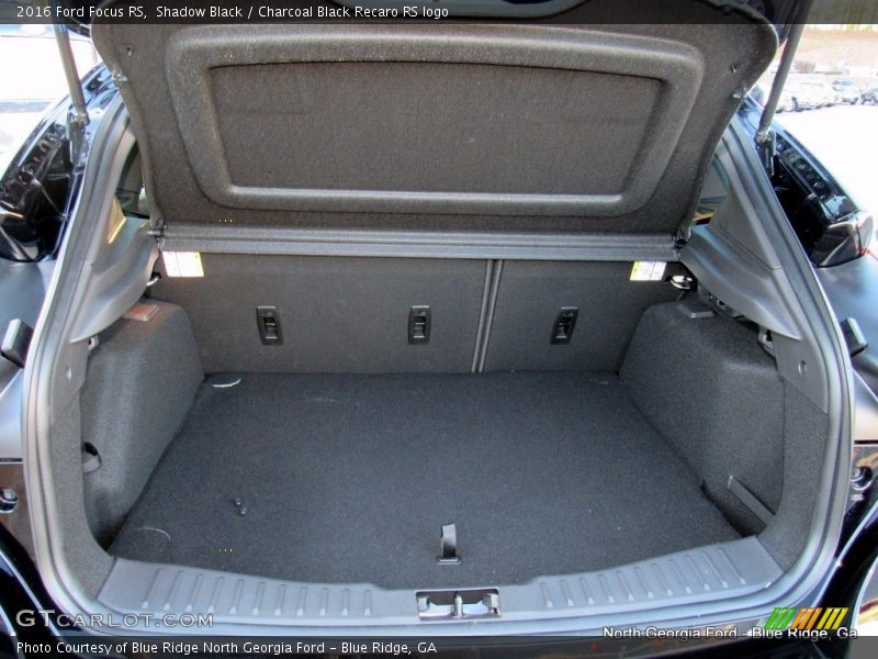  2016 Focus RS Trunk
