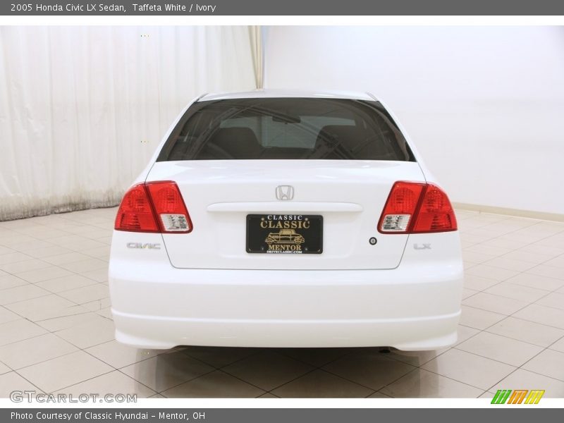 Taffeta White / Ivory 2005 Honda Civic LX Sedan
