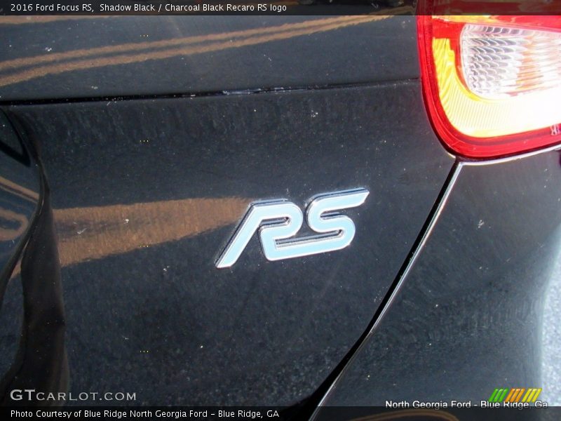 Shadow Black / Charcoal Black Recaro RS logo 2016 Ford Focus RS