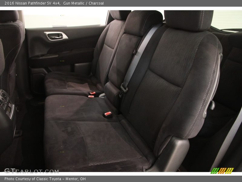 Gun Metallic / Charcoal 2016 Nissan Pathfinder SV 4x4