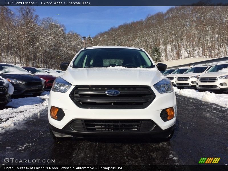 Oxford White / Charcoal Black 2017 Ford Escape S