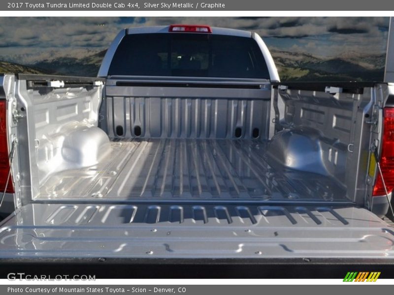 Silver Sky Metallic / Graphite 2017 Toyota Tundra Limited Double Cab 4x4