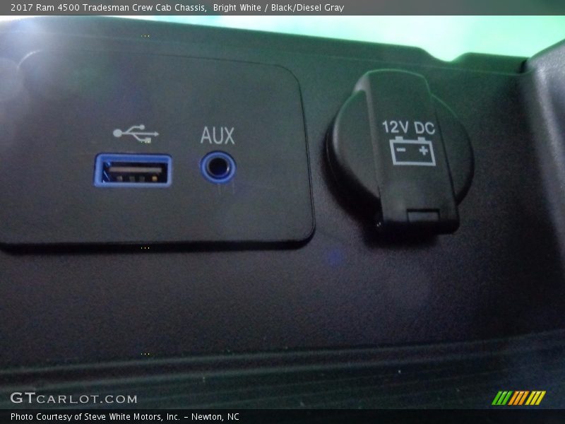 Bright White / Black/Diesel Gray 2017 Ram 4500 Tradesman Crew Cab Chassis