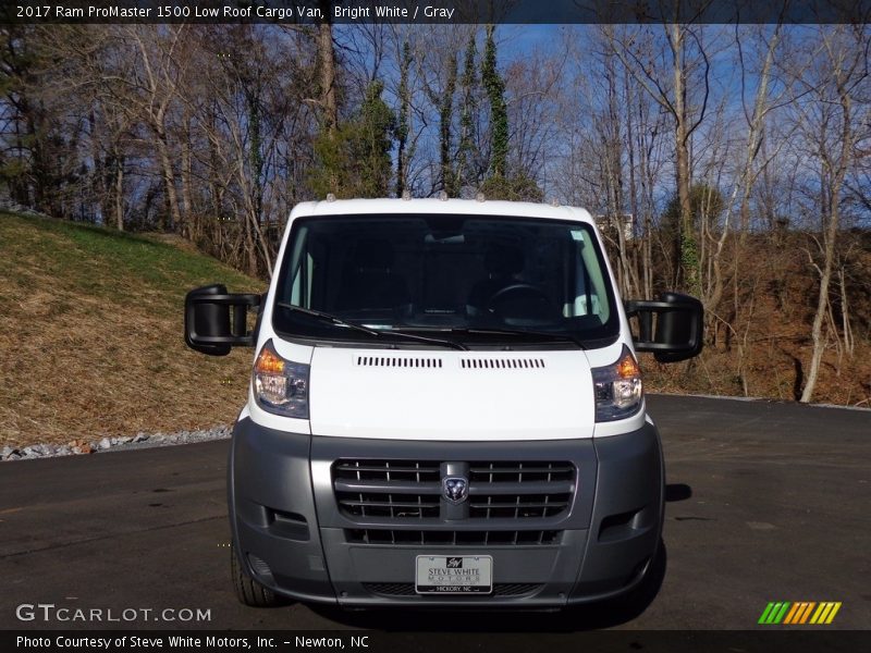 Bright White / Gray 2017 Ram ProMaster 1500 Low Roof Cargo Van