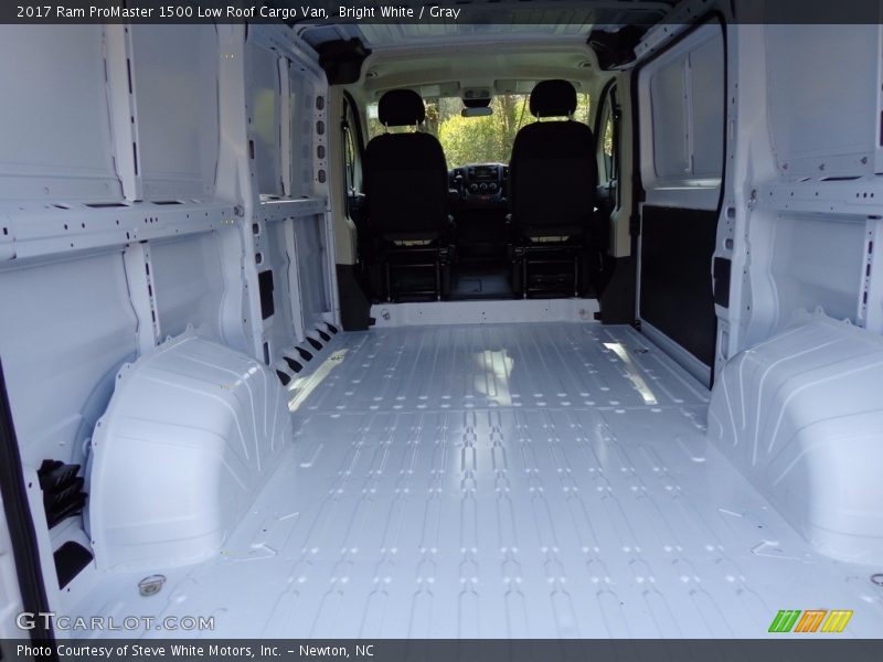 Bright White / Gray 2017 Ram ProMaster 1500 Low Roof Cargo Van