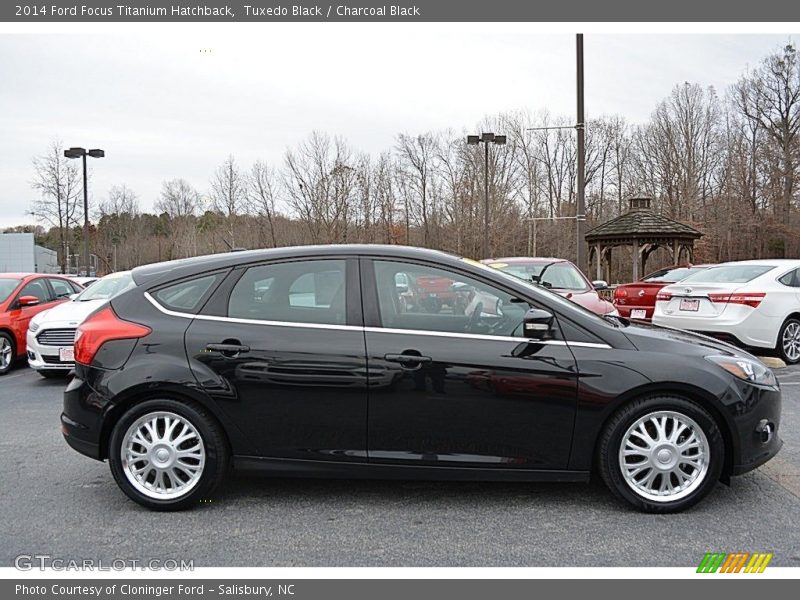 Tuxedo Black / Charcoal Black 2014 Ford Focus Titanium Hatchback