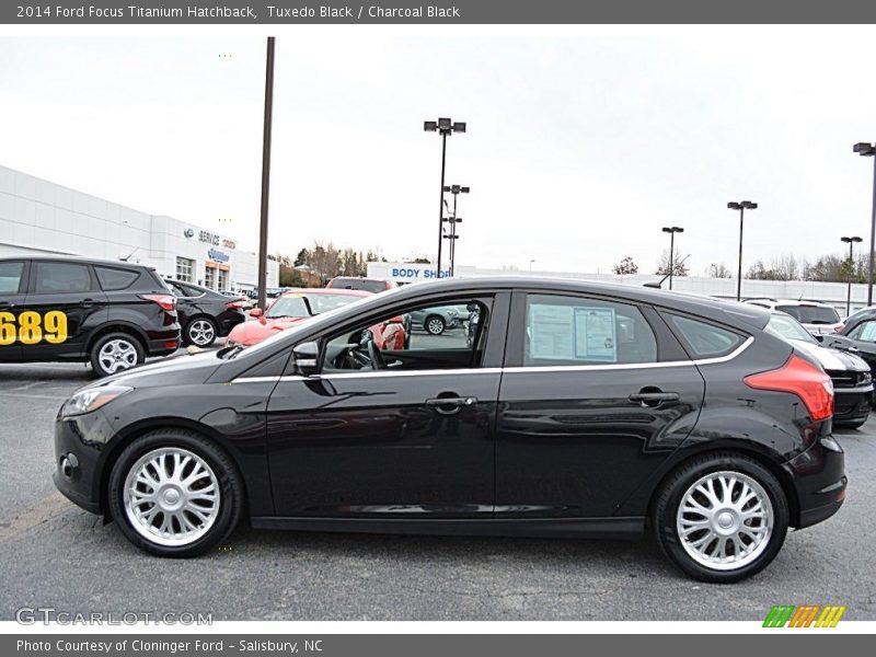 Tuxedo Black / Charcoal Black 2014 Ford Focus Titanium Hatchback