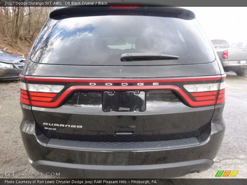 DB Black Crystal / Black 2017 Dodge Durango SXT AWD