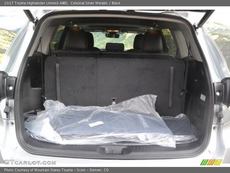 Celestial Silver Metallic / Black 2017 Toyota Highlander Limited AWD