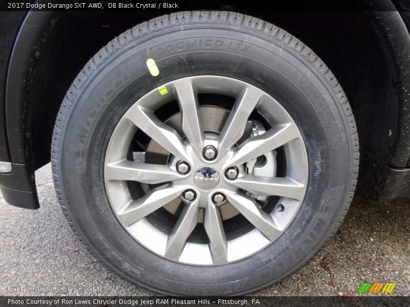 DB Black Crystal / Black 2017 Dodge Durango SXT AWD