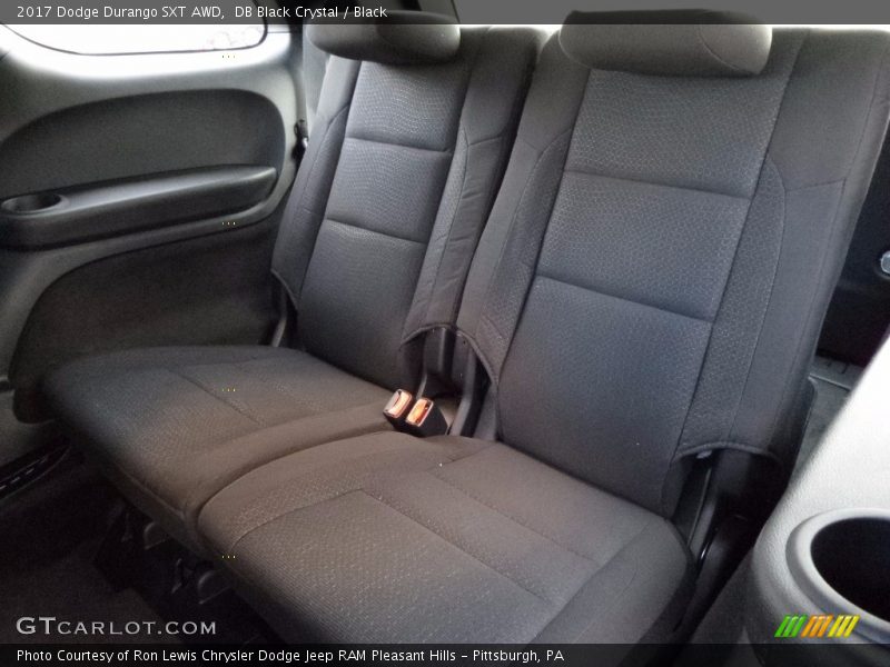 DB Black Crystal / Black 2017 Dodge Durango SXT AWD