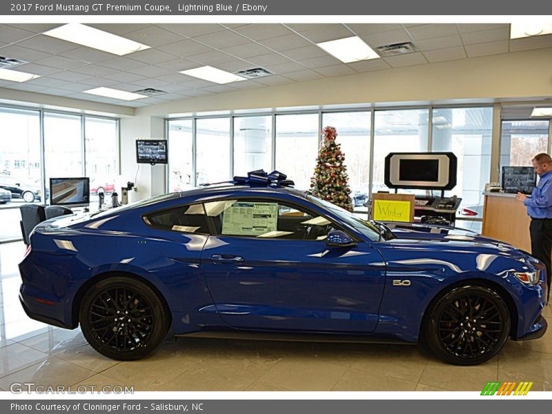 Lightning Blue / Ebony 2017 Ford Mustang GT Premium Coupe