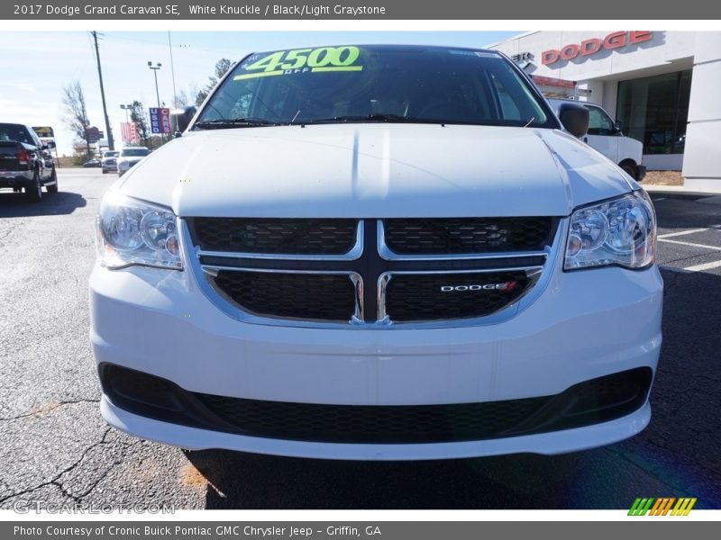 White Knuckle / Black/Light Graystone 2017 Dodge Grand Caravan SE