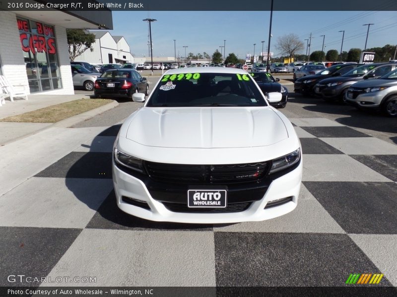 Bright White / Black 2016 Dodge Charger R/T