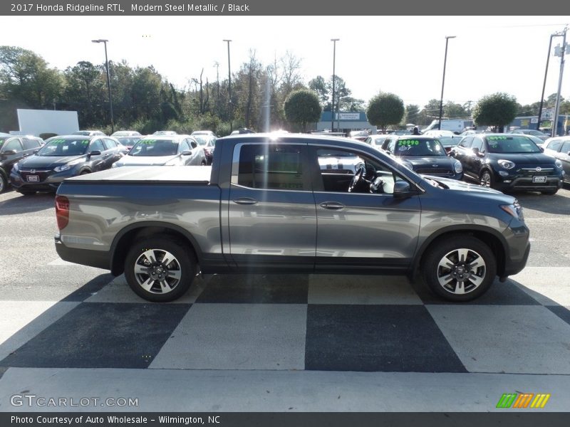 Modern Steel Metallic / Black 2017 Honda Ridgeline RTL