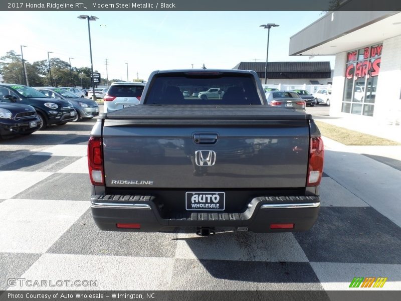 Modern Steel Metallic / Black 2017 Honda Ridgeline RTL