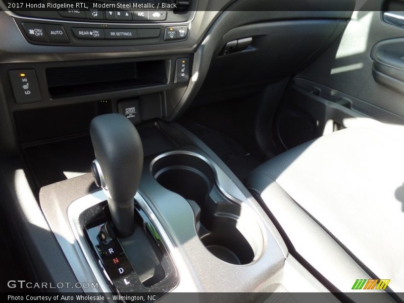 Modern Steel Metallic / Black 2017 Honda Ridgeline RTL