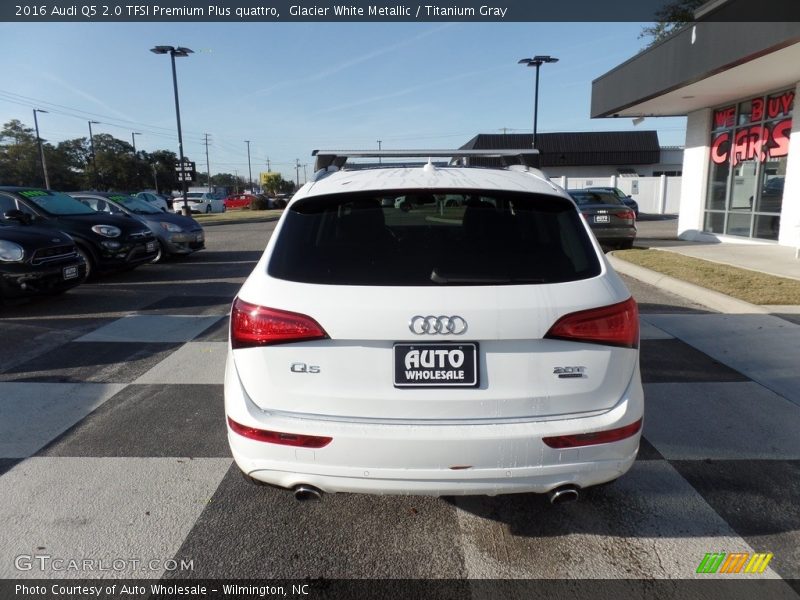 Glacier White Metallic / Titanium Gray 2016 Audi Q5 2.0 TFSI Premium Plus quattro