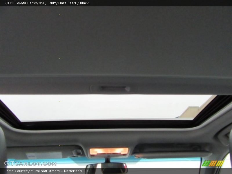 Ruby Flare Pearl / Black 2015 Toyota Camry XSE