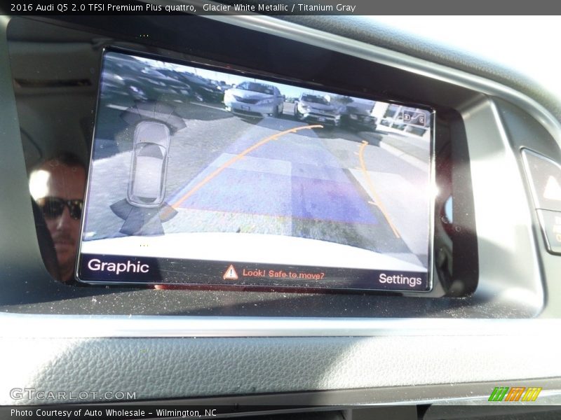 Glacier White Metallic / Titanium Gray 2016 Audi Q5 2.0 TFSI Premium Plus quattro
