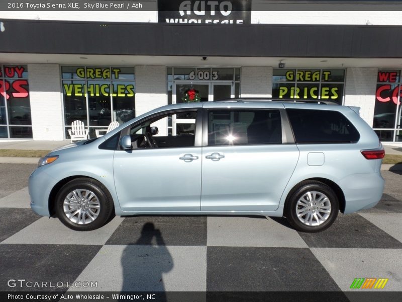 Sky Blue Pearl / Ash 2016 Toyota Sienna XLE