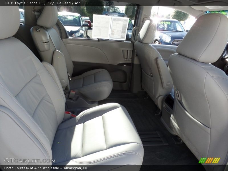 Sky Blue Pearl / Ash 2016 Toyota Sienna XLE