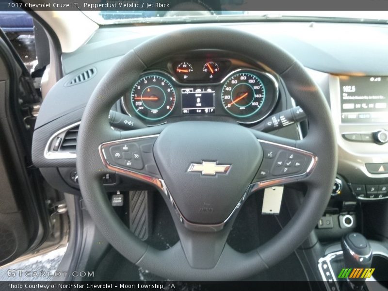 Pepperdust Metallic / Jet Black 2017 Chevrolet Cruze LT