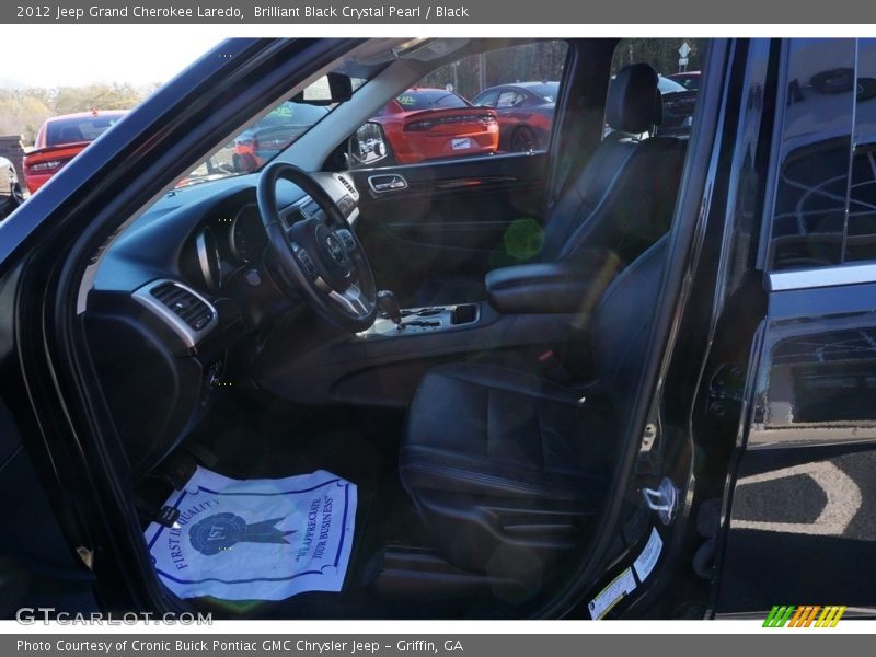 Brilliant Black Crystal Pearl / Black 2012 Jeep Grand Cherokee Laredo
