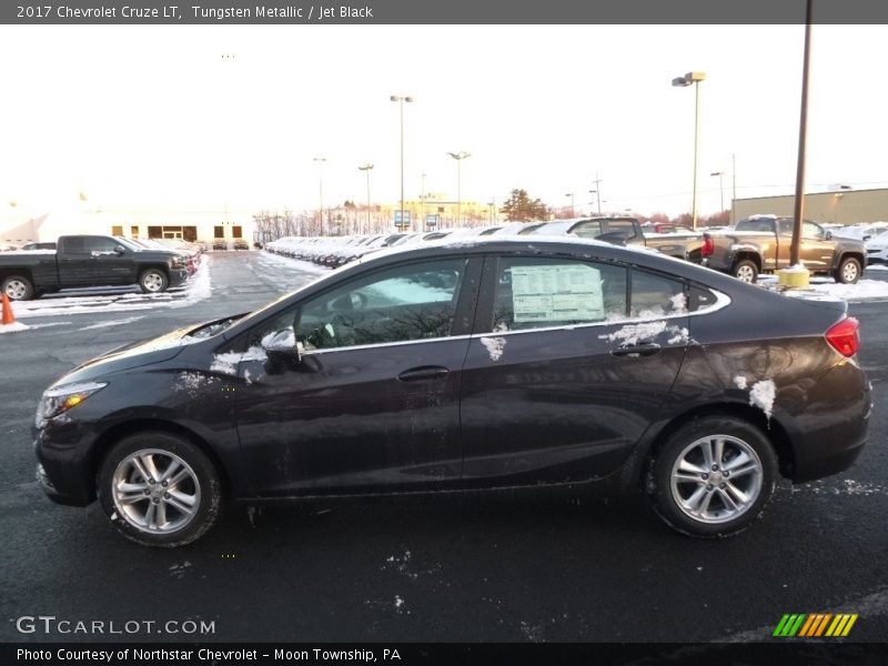 Tungsten Metallic / Jet Black 2017 Chevrolet Cruze LT
