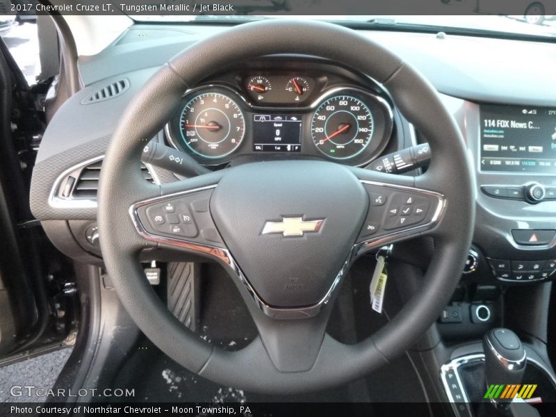 Tungsten Metallic / Jet Black 2017 Chevrolet Cruze LT