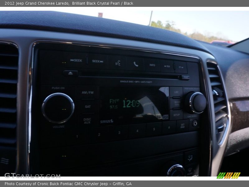 Brilliant Black Crystal Pearl / Black 2012 Jeep Grand Cherokee Laredo