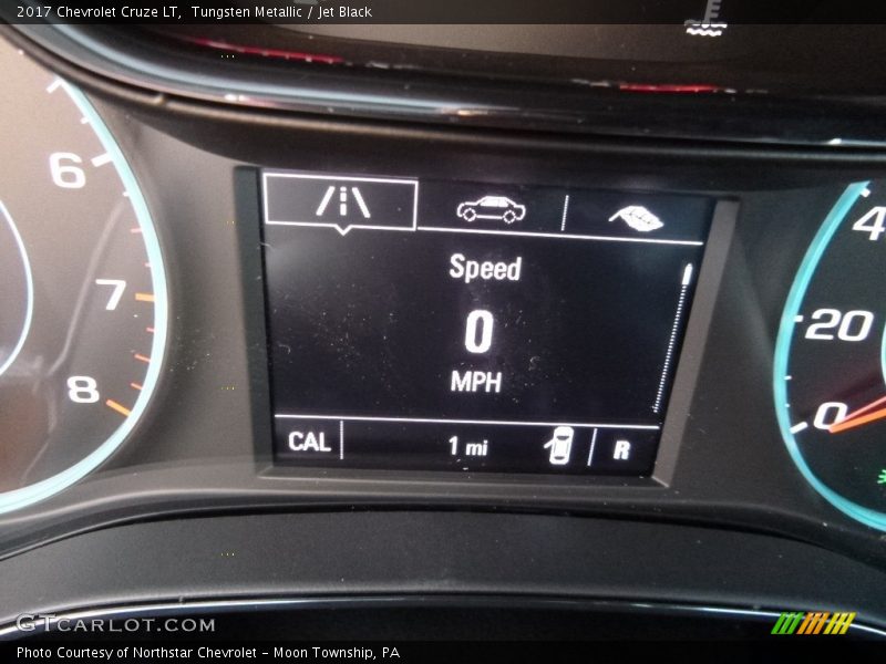 Tungsten Metallic / Jet Black 2017 Chevrolet Cruze LT