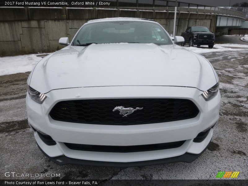 Oxford White / Ebony 2017 Ford Mustang V6 Convertible