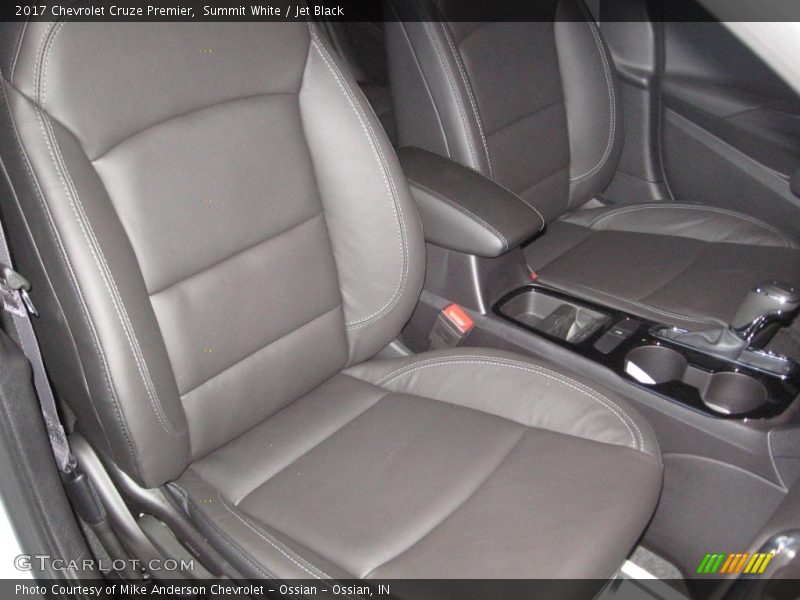 Summit White / Jet Black 2017 Chevrolet Cruze Premier
