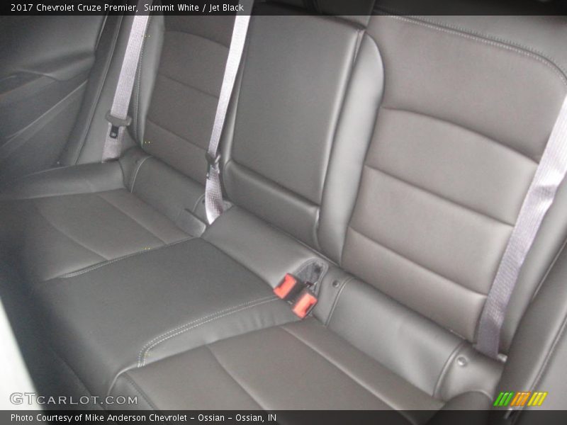 Summit White / Jet Black 2017 Chevrolet Cruze Premier