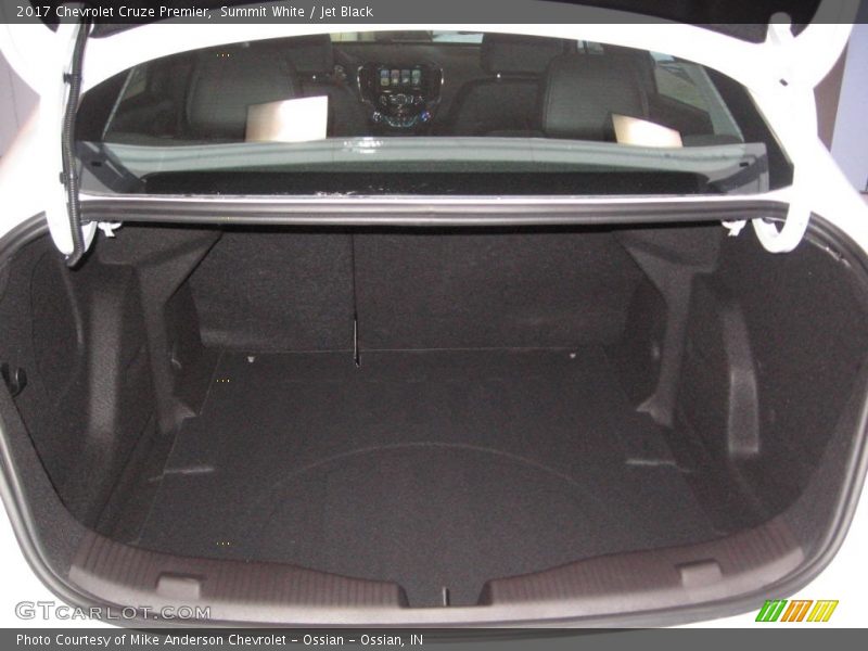 Summit White / Jet Black 2017 Chevrolet Cruze Premier