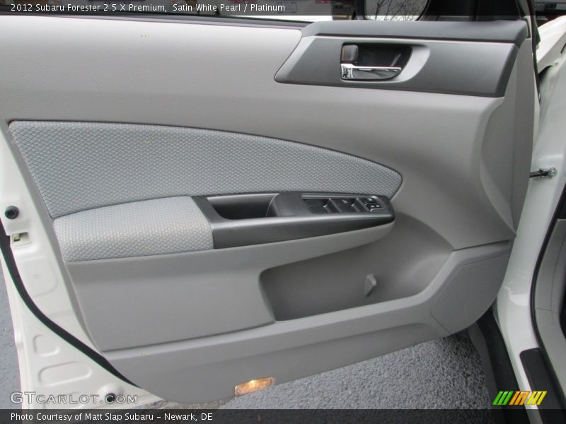 Satin White Pearl / Platinum 2012 Subaru Forester 2.5 X Premium
