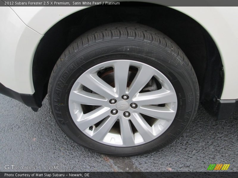 Satin White Pearl / Platinum 2012 Subaru Forester 2.5 X Premium