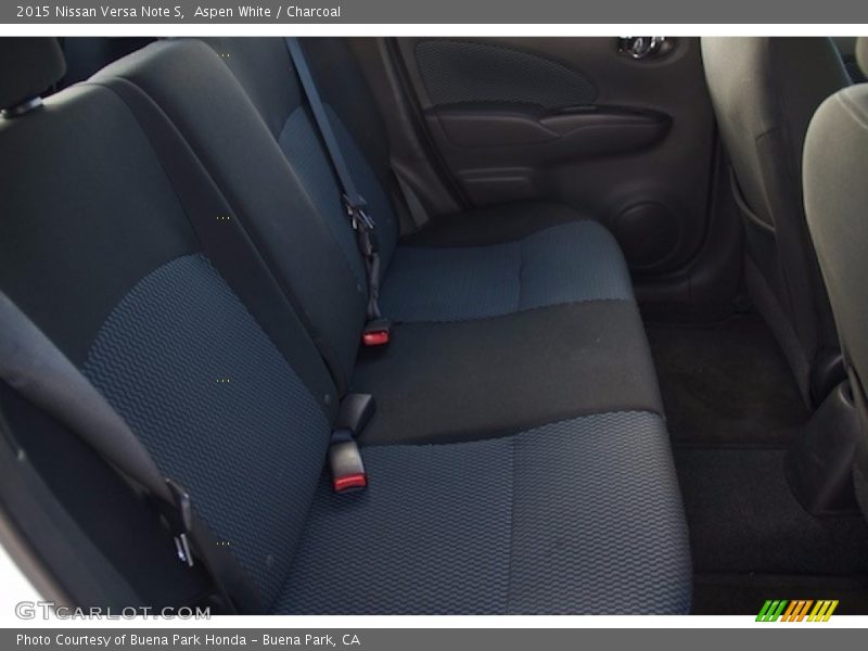 Aspen White / Charcoal 2015 Nissan Versa Note S
