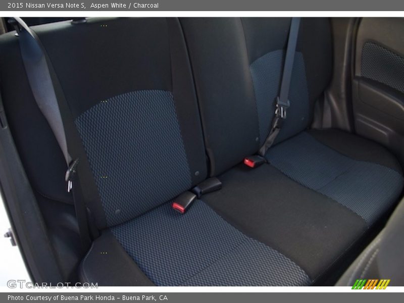 Aspen White / Charcoal 2015 Nissan Versa Note S
