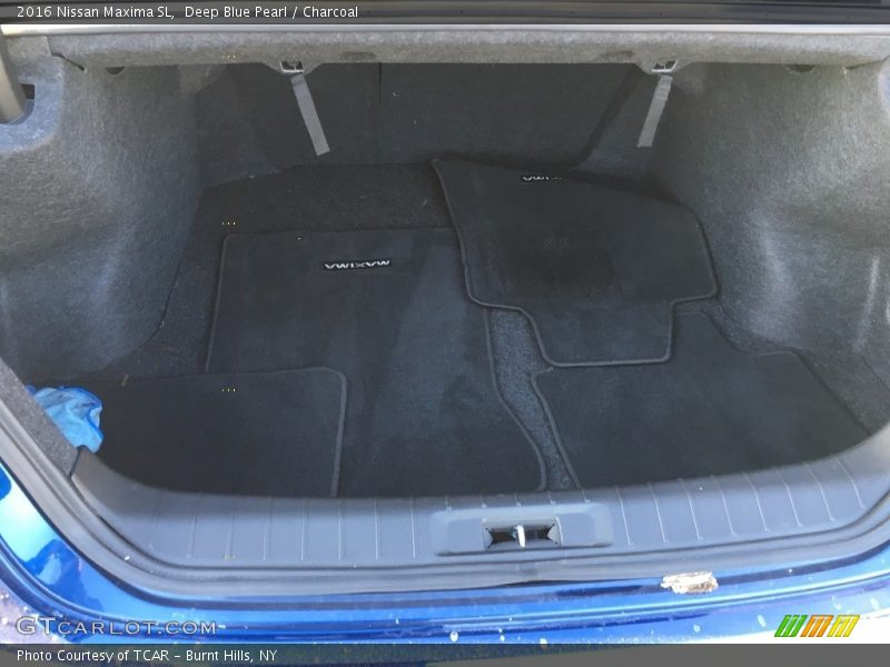 Deep Blue Pearl / Charcoal 2016 Nissan Maxima SL