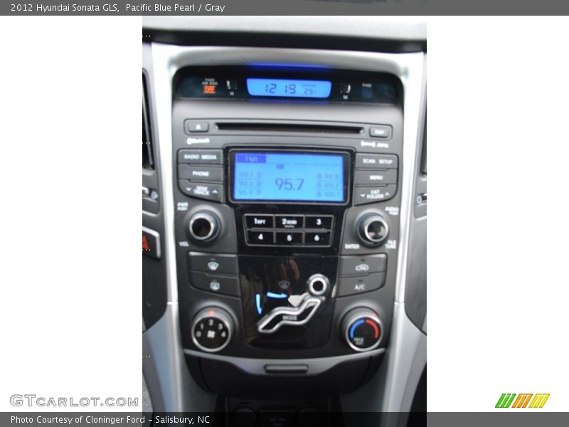 Pacific Blue Pearl / Gray 2012 Hyundai Sonata GLS
