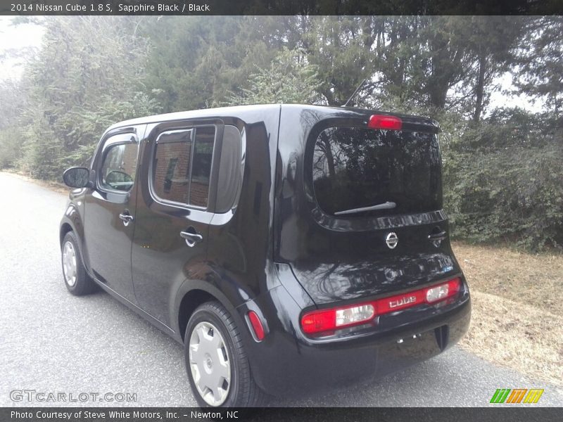 Sapphire Black / Black 2014 Nissan Cube 1.8 S