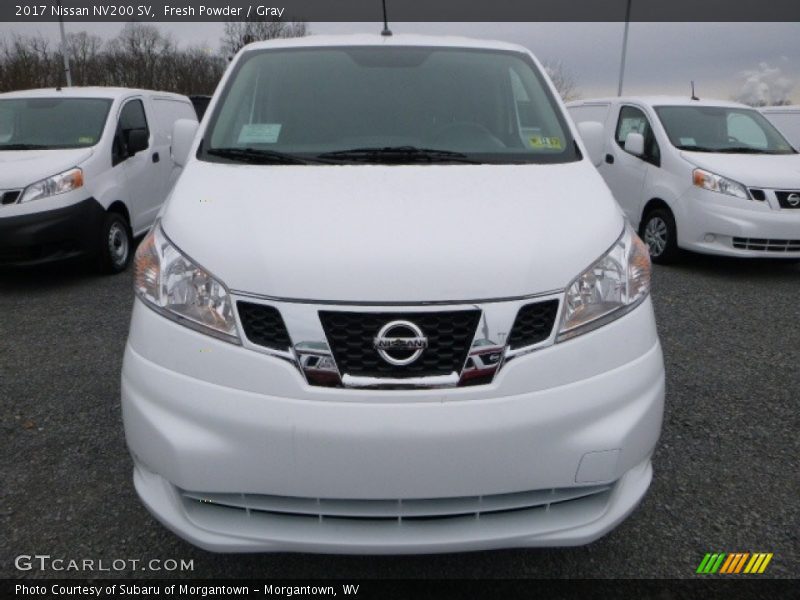 Fresh Powder / Gray 2017 Nissan NV200 SV