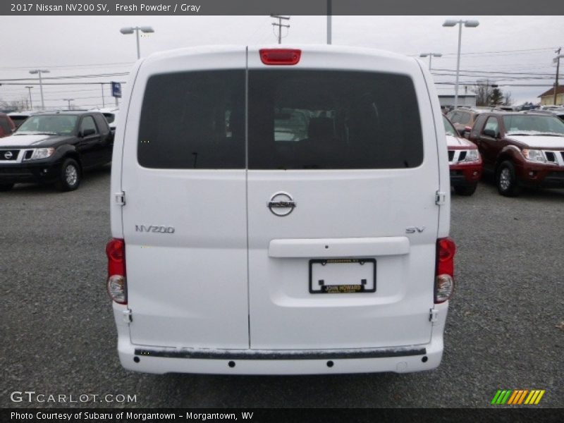 Fresh Powder / Gray 2017 Nissan NV200 SV