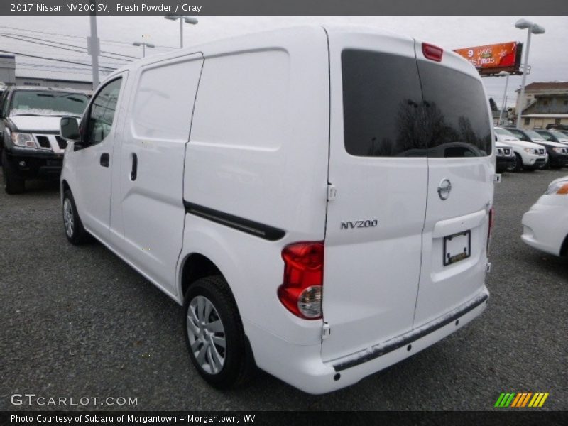 Fresh Powder / Gray 2017 Nissan NV200 SV