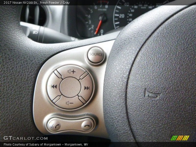 Controls of 2017 NV200 SV