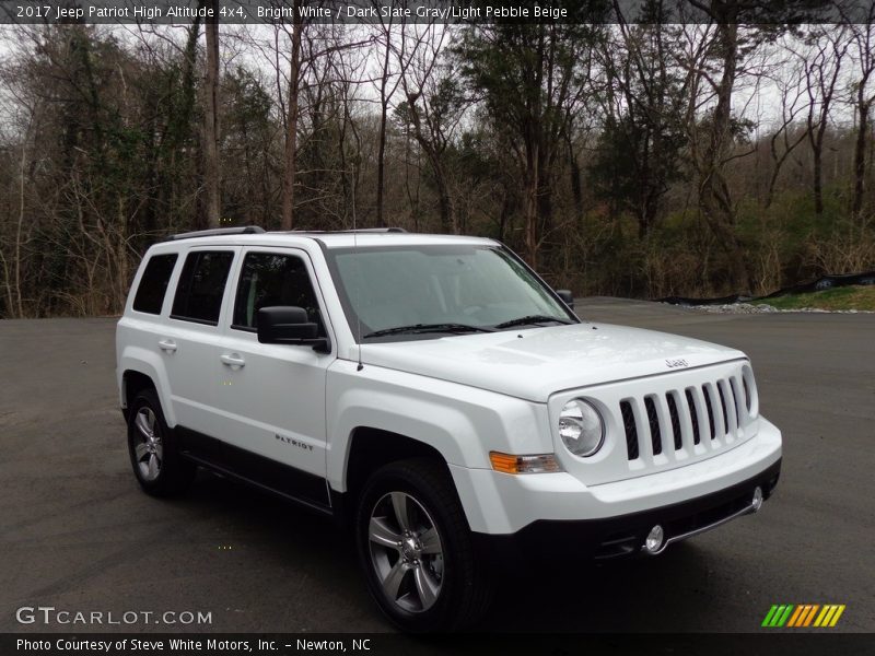 Bright White / Dark Slate Gray/Light Pebble Beige 2017 Jeep Patriot High Altitude 4x4