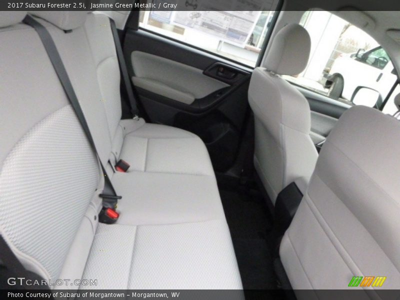 Jasmine Green Metallic / Gray 2017 Subaru Forester 2.5i