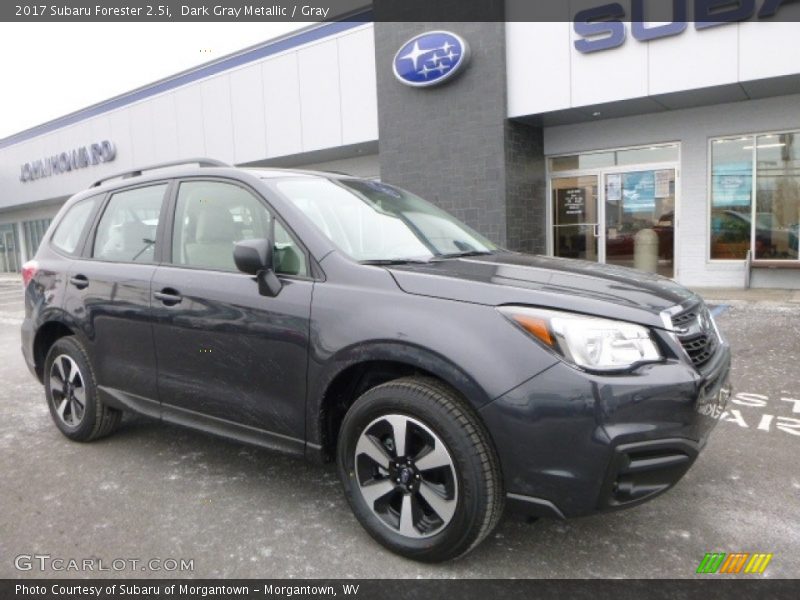 Dark Gray Metallic / Gray 2017 Subaru Forester 2.5i